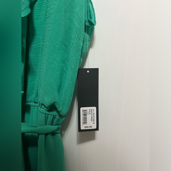 Green dress - Picture 3 of 7